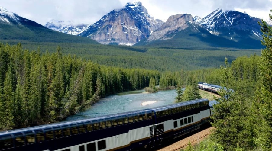 Canadian First Class Passage to the East, 8 Nights Rail & Flight