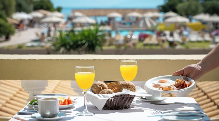 Long Stay in Mitsis Messonghi Corfu, Flights, All-Inc & Transfer