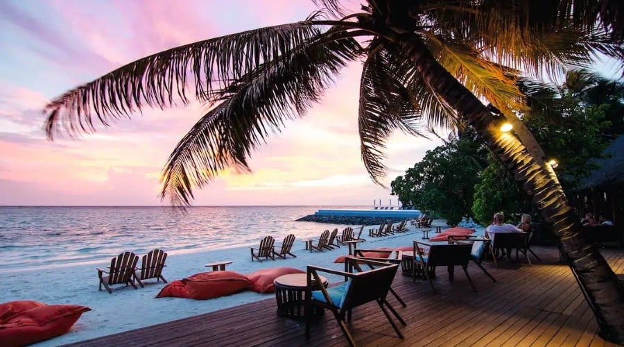 Summer Island Maldives, Dinner + Flights + Baggage + Transfers