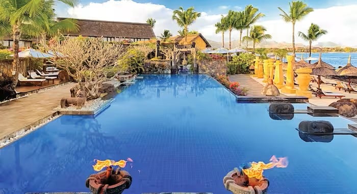 The Oberoi Mauritius, Luxury Package with Flights & Transfers
