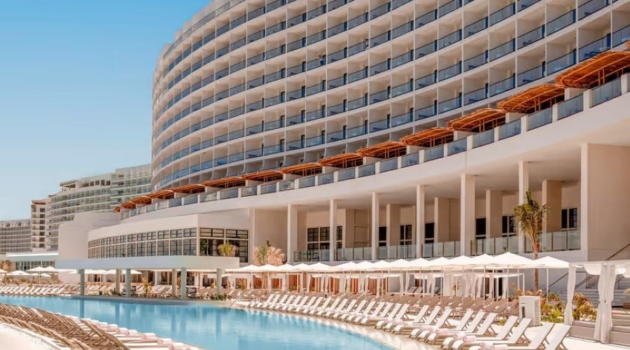 Fine Dining at Ava Resort Cancun, All Inc + Flights + Transfers