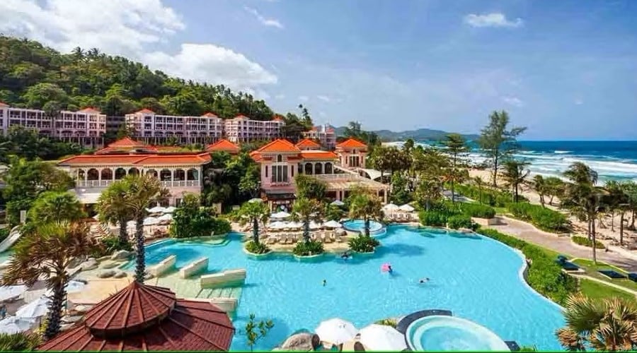 Save up to £2000 on Centara Phuket Thailand, Flight & Transfer
